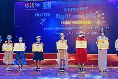 Sôi nổi vòng chung kết Hội thi “Ngôi sao MC học đường” thành phố Đà Nẵng năm học 2021 – 2022
